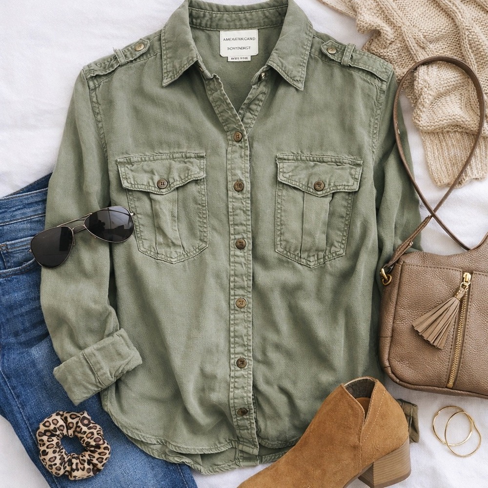 American Eagle Olive Green Utility Shirt Womens Small Boyfriend Fit Lyocell Long